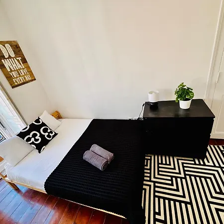 New Flats Marques De Pombal, High Standard Appartamento Lisbona