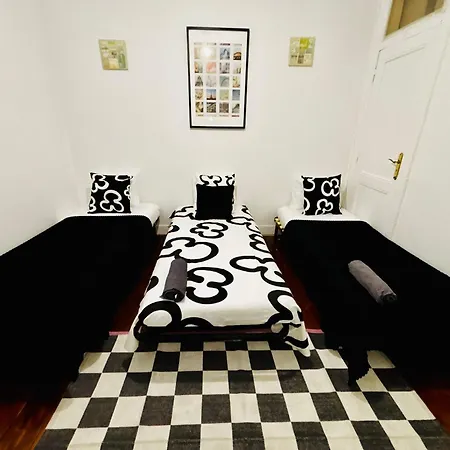 New Flats Marques De Pombal, High Standard Appartamento Lisbona