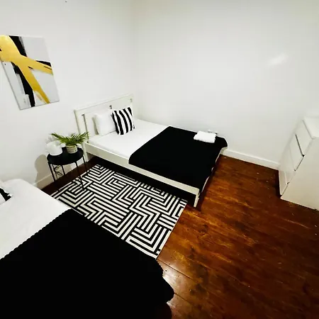 New Flats Marques De Pombal, High Standard Apartmán